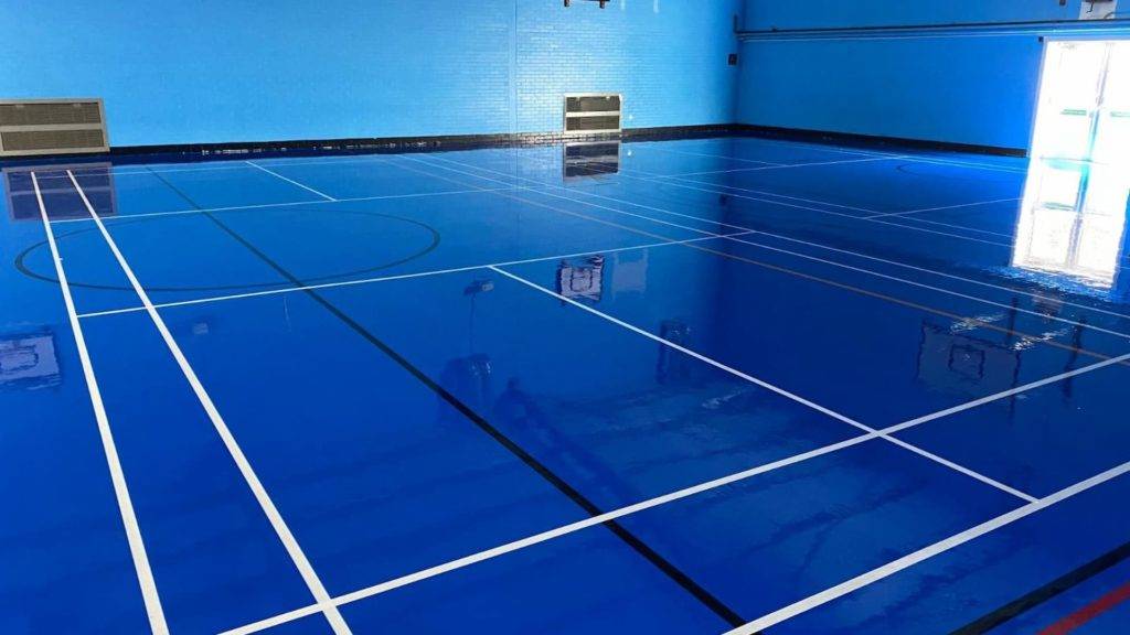 Vinyl sports flooring